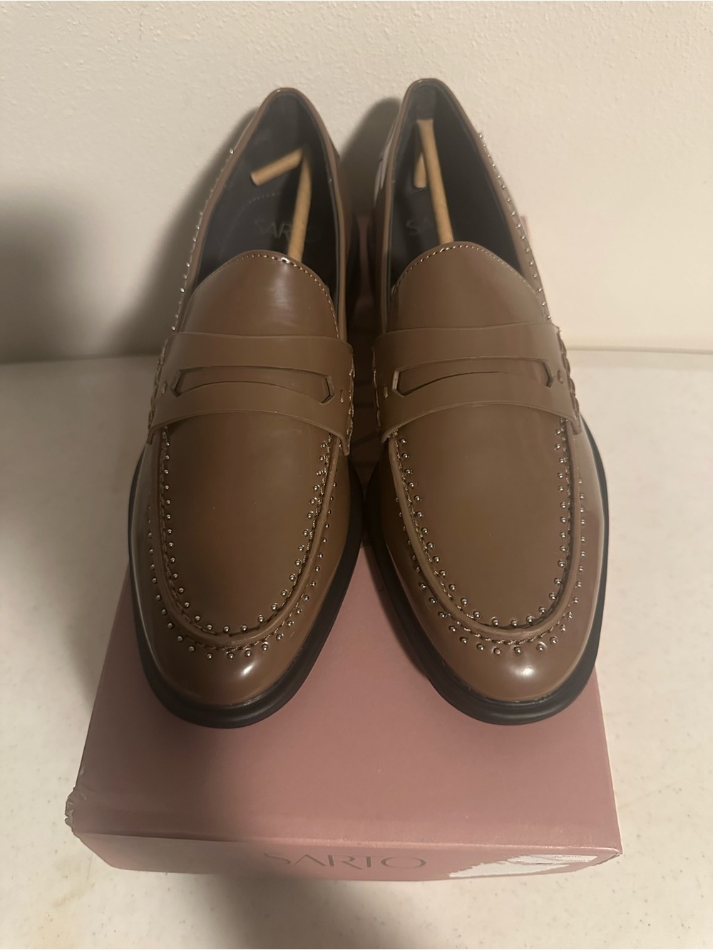 SARTO Franco Sarto Eden Studs Women’s 8.5 Brown Penny Loafers Shoes New - Picture 4 of 6